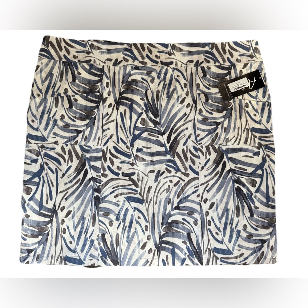 NWT Artex fashions pull on skirt